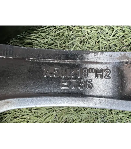 5x110 18" Fiat gyári alufelni 7,5Jx18h2 ET36 - Mobil Gumis 7