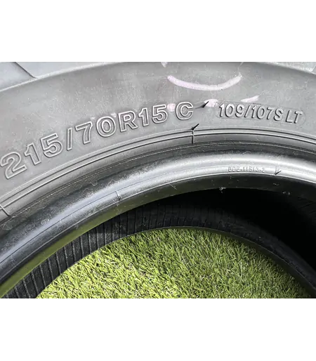 215/70 R15C Bridgestone Duravis nyári gumi 7mm 4