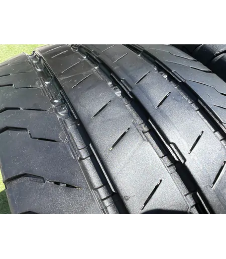 215/70 R15C Continental ContiVanContact 100 nyári gumi 6,5mm 2