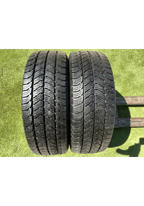 215/65 R16C Uniroyal SnowMax 3 téli gumi 8mm