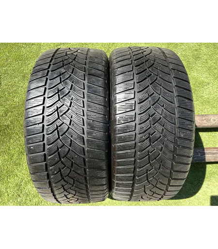 235/40 R19 Goodyear UltraGrip Performance téli gumi 5,5-6mm 1