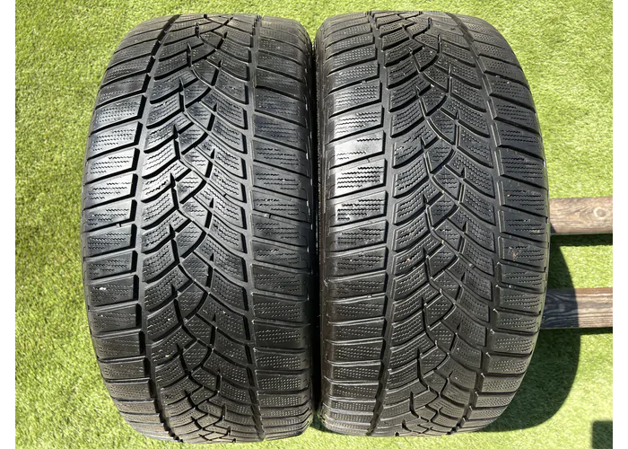 235/40 R19 Goodyear UltraGrip Performance téli gumi 5,5-6mm alapértelmezett kép