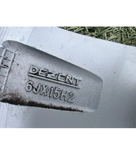 4x100 15" Dezent alufelni 6Jx15h2 ET44 - Mobil Gumis 7