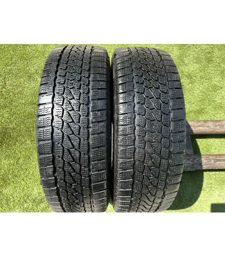 215/70 R15C Firestone VanHawk 2 téli gumi 7mm 1