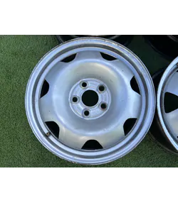 5x120 17" Volkswagen Caravelle gyári lemezfelni 7Jx17h2 ET55 2