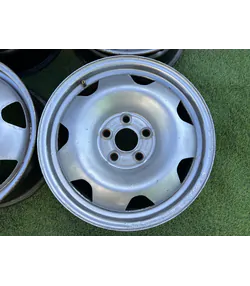 5x120 17" Volkswagen Caravelle gyári lemezfelni 7Jx17h2 ET55 3