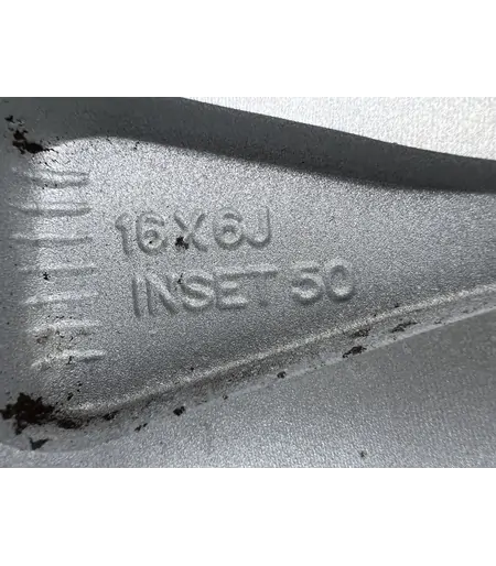 5x114.3 16" Suzuki gyári alufelni 6Jx16h2 ET50 - Mobil Gumis 8