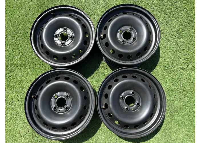 4x100 15" Renault gyári lemezfelni 5,5Jx15h2 ET43 alapértelmezett kép